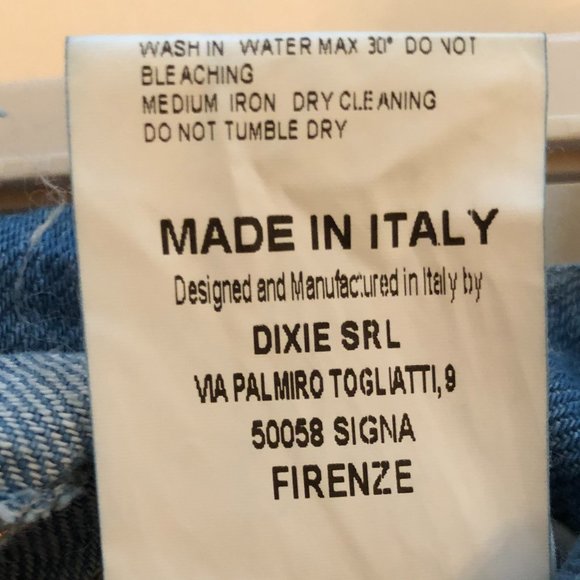 ❤Host Pickx2❤ NWT Designer Italian Jeans - 2022 Catalogue - Picture 6 of 16